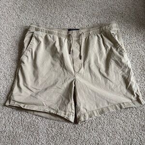 American Eagle Men’s 360 Flex Trekker Short Size Large